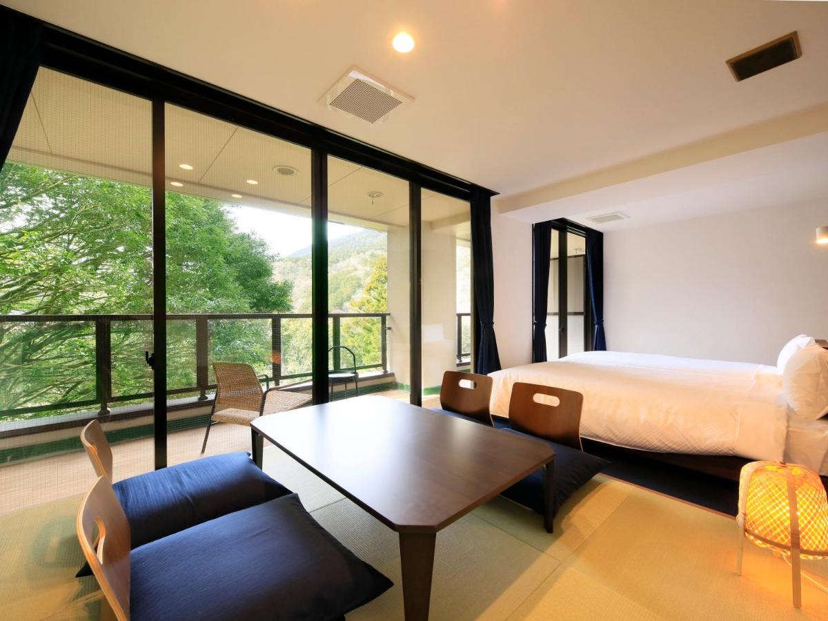 Hot Spring Inn Hakone Suisen Bagian luar foto